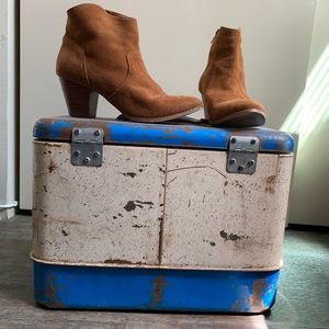 Camel suede booties